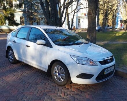 Белый Форд Фокус, объемом двигателя 1.4 л и пробегом 92 тыс. км за 8800 $, фото 3 на Automoto.ua