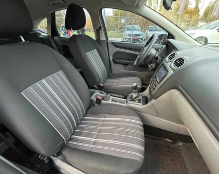 Белый Форд Фокус, объемом двигателя 1.4 л и пробегом 167 тыс. км за 5900 $, фото 13 на Automoto.ua