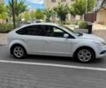 Білий Форд Фокус, об'ємом двигуна 2 л та пробігом 158 тис. км за 7400 $, фото 1 на Automoto.ua