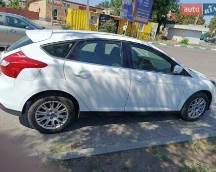 Белый Форд Фокус, объемом двигателя 1.6 л и пробегом 180 тыс. км за 8300 $, фото 6 на Automoto.ua