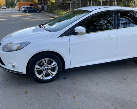 Белый Форд Фокус, объемом двигателя 1.6 л и пробегом 263 тыс. км за 5500 $, фото 3 на Automoto.ua