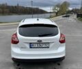 Білий Форд Фокус, об'ємом двигуна 2 л та пробігом 160 тис. км за 7400 $, фото 4 на Automoto.ua