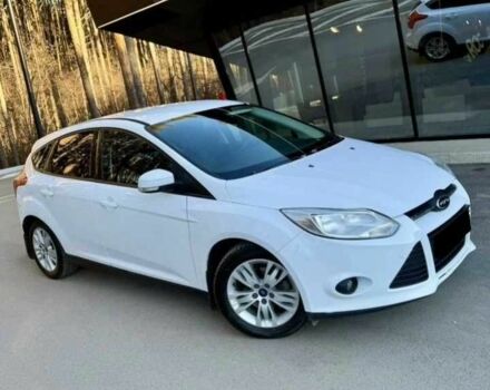 Белый Форд Фокус, объемом двигателя 1.6 л и пробегом 143 тыс. км за 3285 $, фото 2 на Automoto.ua