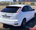 Білий Форд Фокус, об'ємом двигуна 1.6 л та пробігом 98 тис. км за 5300 $, фото 4 на Automoto.ua