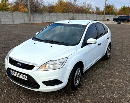 Білий Форд Фокус, об'ємом двигуна 1.4 л та пробігом 125 тис. км за 6000 $, фото 1 на Automoto.ua