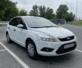 Белый Форд Фокус, объемом двигателя 1.4 л и пробегом 326 тыс. км за 4800 $, фото 1 на Automoto.ua