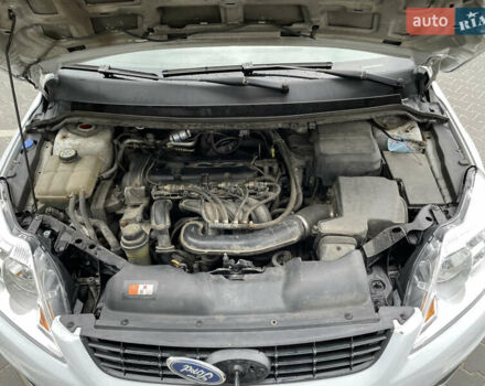 Білий Форд Фокус, об'ємом двигуна 1.4 л та пробігом 325 тис. км за 5000 $, фото 47 на Automoto.ua