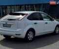 Білий Форд Фокус, об'ємом двигуна 1.39 л та пробігом 221 тис. км за 5500 $, фото 9 на Automoto.ua