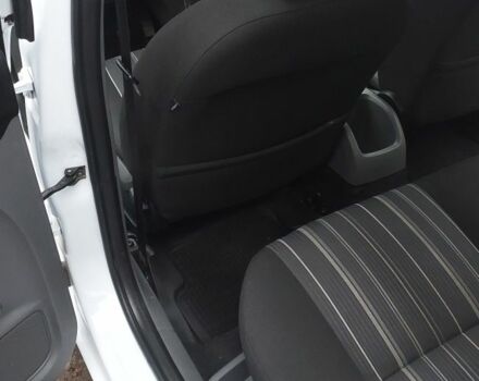 Белый Форд Фокус, объемом двигателя 1.4 л и пробегом 92 тыс. км за 8800 $, фото 11 на Automoto.ua