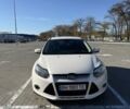 Белый Форд Фокус, объемом двигателя 2 л и пробегом 197 тыс. км за 7500 $, фото 1 на Automoto.ua