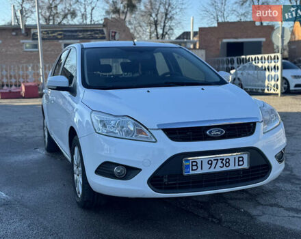 Белый Форд Фокус, объемом двигателя 1.6 л и пробегом 203 тыс. км за 5650 $, фото 7 на Automoto.ua