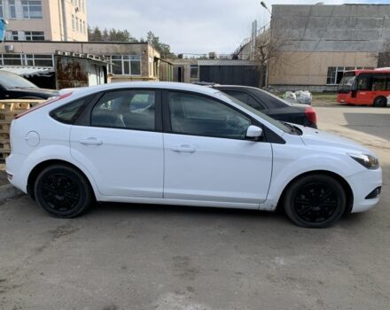 Белый Форд Фокус, объемом двигателя 1.4 л и пробегом 150 тыс. км за 4800 $, фото 6 на Automoto.ua