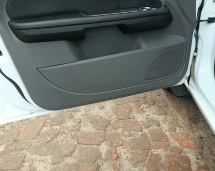 Белый Форд Фокус, объемом двигателя 1.6 л и пробегом 220 тыс. км за 5500 $, фото 2 на Automoto.ua