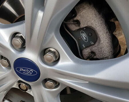 Білий Форд Фокус, об'ємом двигуна 1.6 л та пробігом 79 тис. км за 8500 $, фото 6 на Automoto.ua