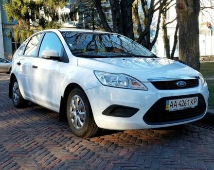 Белый Форд Фокус, объемом двигателя 1.4 л и пробегом 92 тыс. км за 8800 $, фото 1 на Automoto.ua