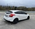 Білий Форд Фокус, об'ємом двигуна 2 л та пробігом 160 тис. км за 7400 $, фото 5 на Automoto.ua