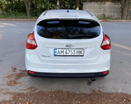 Белый Форд Фокус, объемом двигателя 1.6 л и пробегом 263 тыс. км за 5500 $, фото 5 на Automoto.ua