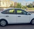Білий Форд Фокус, об'ємом двигуна 1.4 л та пробігом 215 тис. км за 4500 $, фото 5 на Automoto.ua