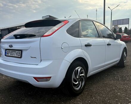 Білий Форд Фокус, об'ємом двигуна 1.4 л та пробігом 125 тис. км за 6000 $, фото 4 на Automoto.ua