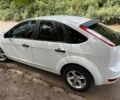 Белый Форд Фокус, объемом двигателя 1.4 л и пробегом 202 тыс. км за 5186 $, фото 7 на Automoto.ua