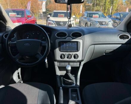 Білий Форд Фокус, об'ємом двигуна 1.4 л та пробігом 204 тис. км за 5100 $, фото 9 на Automoto.ua