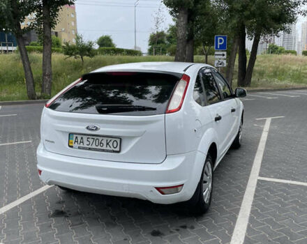 Білий Форд Фокус, об'ємом двигуна 1.4 л та пробігом 325 тис. км за 5000 $, фото 40 на Automoto.ua