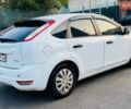 Белый Форд Фокус, объемом двигателя 1.39 л и пробегом 209 тыс. км за 4300 $, фото 7 на Automoto.ua