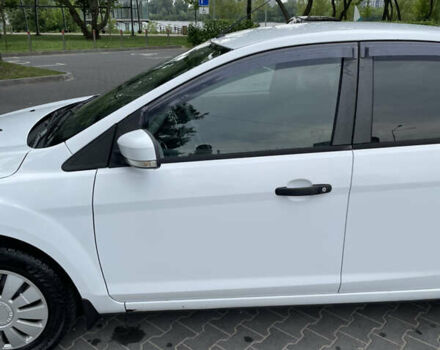 Білий Форд Фокус, об'ємом двигуна 1.4 л та пробігом 325 тис. км за 5000 $, фото 14 на Automoto.ua