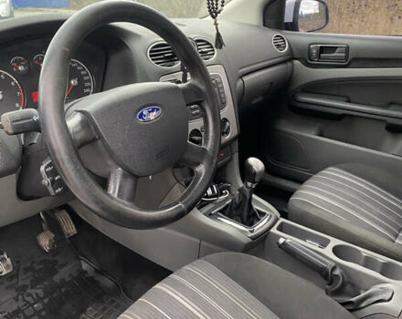 Белый Форд Фокус, объемом двигателя 1.4 л и пробегом 247 тыс. км за 6500 $, фото 12 на Automoto.ua