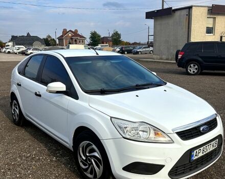 Білий Форд Фокус, об'ємом двигуна 1.4 л та пробігом 125 тис. км за 6000 $, фото 3 на Automoto.ua