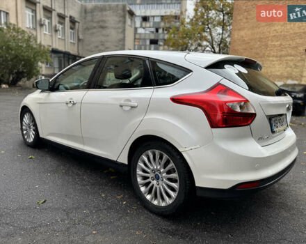 Форд Фокус 2011 в Виннице на Automoto.ua Белый Форд Фокус, объемом двигателя 2 л и пробегом 175 тыс. км за 7500 $, фото 3 на Automoto.ua