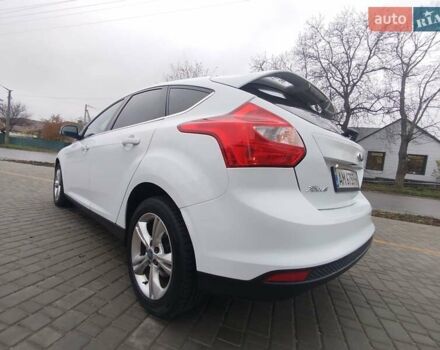 Білий Форд Фокус, об'ємом двигуна 1.6 л та пробігом 266 тис. км за 6999 $, фото 27 на Automoto.ua