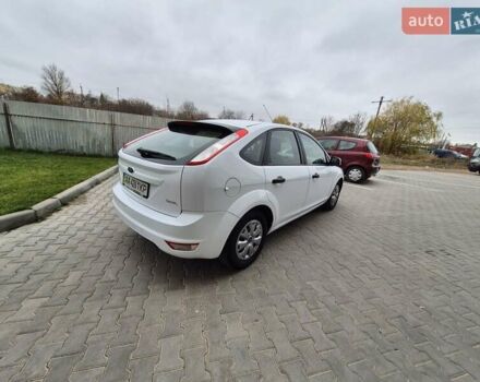 Білий Форд Фокус, об'ємом двигуна 1.4 л та пробігом 91 тис. км за 6800 $, фото 22 на Automoto.ua