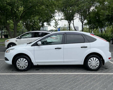 Білий Форд Фокус, об'ємом двигуна 1.4 л та пробігом 325 тис. км за 5000 $, фото 10 на Automoto.ua