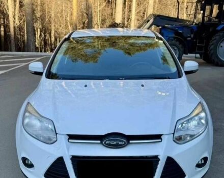 Белый Форд Фокус, объемом двигателя 1.6 л и пробегом 143 тыс. км за 2800 $, фото 4 на Automoto.ua