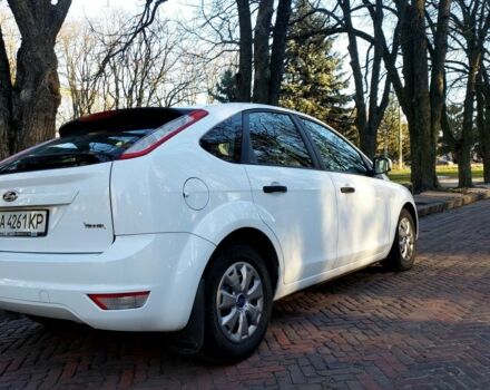 Белый Форд Фокус, объемом двигателя 1.4 л и пробегом 92 тыс. км за 8800 $, фото 6 на Automoto.ua