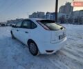 Білий Форд Фокус, об'ємом двигуна 1.4 л та пробігом 215 тис. км за 5300 $, фото 4 на Automoto.ua