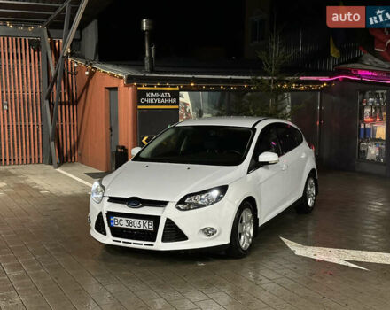 Белый Форд Фокус, объемом двигателя 1.6 л и пробегом 225 тыс. км за 6700 $, фото 6 на Automoto.ua