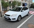 Білий Форд Фокус, об'ємом двигуна 2 л та пробігом 158 тис. км за 7400 $, фото 2 на Automoto.ua