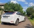 Белый Форд Фокус, объемом двигателя 1.39 л и пробегом 240 тыс. км за 4200 $, фото 1 на Automoto.ua