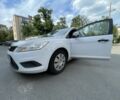 Белый Форд Фокус, объемом двигателя 1.4 л и пробегом 213 тыс. км за 5300 $, фото 4 на Automoto.ua