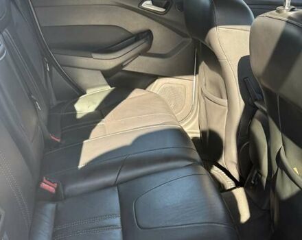 Белый Форд Фокус, объемом двигателя 2 л и пробегом 197 тыс. км за 7500 $, фото 12 на Automoto.ua