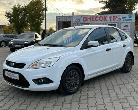 Белый Форд Фокус, объемом двигателя 1.4 л и пробегом 167 тыс. км за 5900 $, фото 2 на Automoto.ua