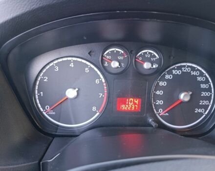 Белый Форд Фокус, объемом двигателя 1.4 л и пробегом 192 тыс. км за 4600 $, фото 8 на Automoto.ua