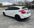 Білий Форд Фокус, об'ємом двигуна 2 л та пробігом 160 тис. км за 7400 $, фото 6 на Automoto.ua