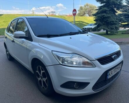 Белый Форд Фокус, объемом двигателя 1.4 л и пробегом 200 тыс. км за 4600 $, фото 3 на Automoto.ua