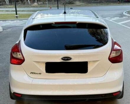 Белый Форд Фокус, объемом двигателя 1.6 л и пробегом 143 тыс. км за 2800 $, фото 2 на Automoto.ua