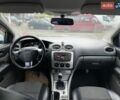Белый Форд Фокус, объемом двигателя 1.6 л и пробегом 198 тыс. км за 5900 $, фото 16 на Automoto.ua