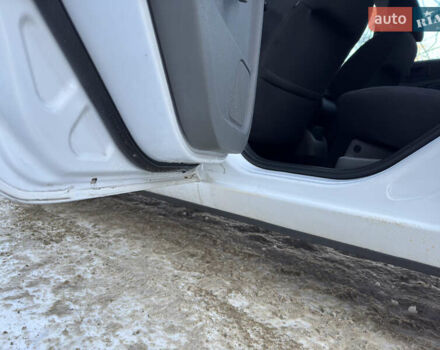Білий Форд Фокус, об'ємом двигуна 1.4 л та пробігом 230 тис. км за 4050 $, фото 13 на Automoto.ua