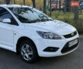 Белый Форд Фокус, объемом двигателя 1.4 л и пробегом 200 тыс. км за 5500 $, фото 2 на Automoto.ua
